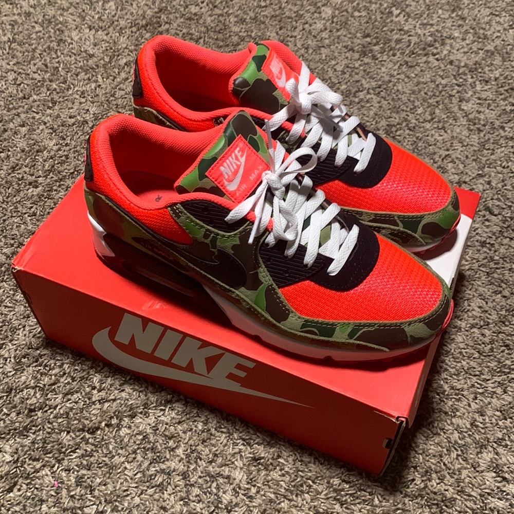 Mens airmax 90 infared reverse duck camo great condition no creases